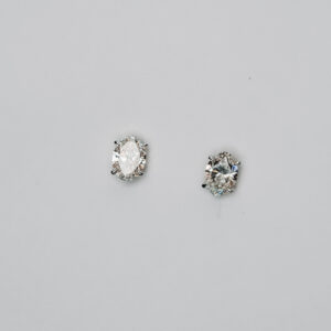 Rose Gold Oval Stud Earrings with Tiger Prong Setting